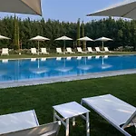 Franceschi & Hotell 5*