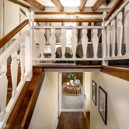 فندق ريلايس إيه شاتوه فرانشيسكي 5*
