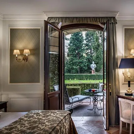 Hotel Franceschi &