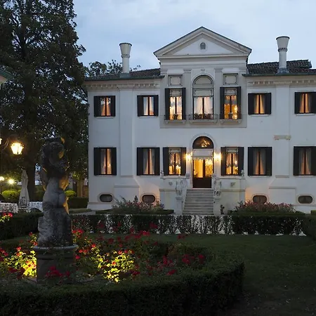 Franceschi & Hotel 5*